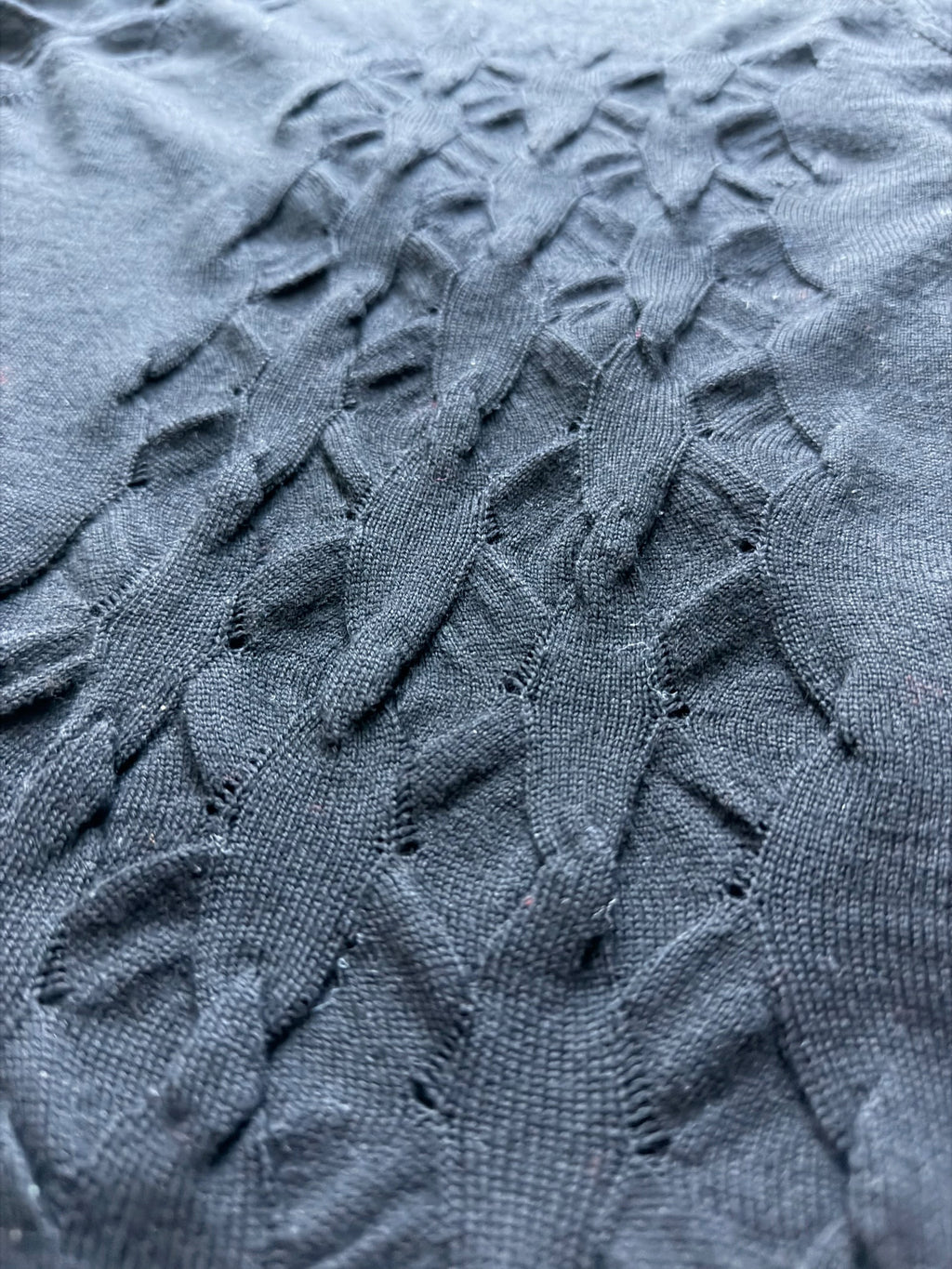 Dior Homme SS07 "We Look Good Together" Laddered
Thin Wool Knit by Hedi Slimane